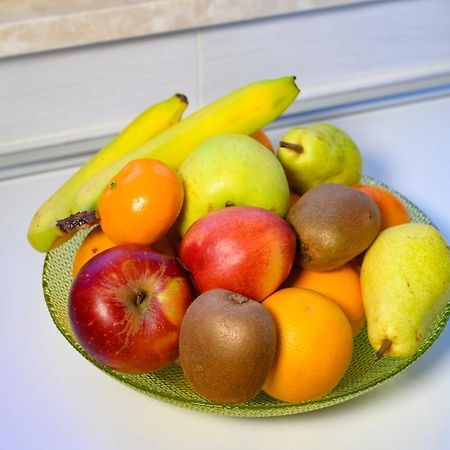 Intero Appartamento Con Giardino E Colazione Dario Parme Extérieur photo