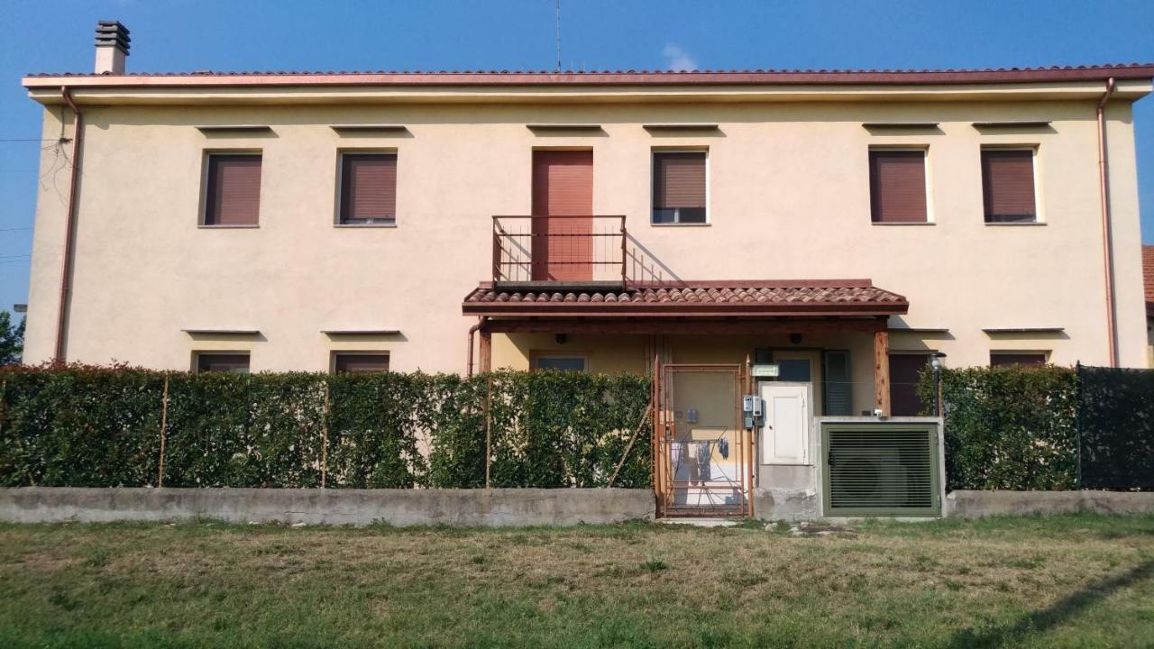 Intero Appartamento Con Giardino E Colazione Dario Parme Extérieur photo